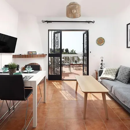Palmas 4b Oasis Apartment Nerja